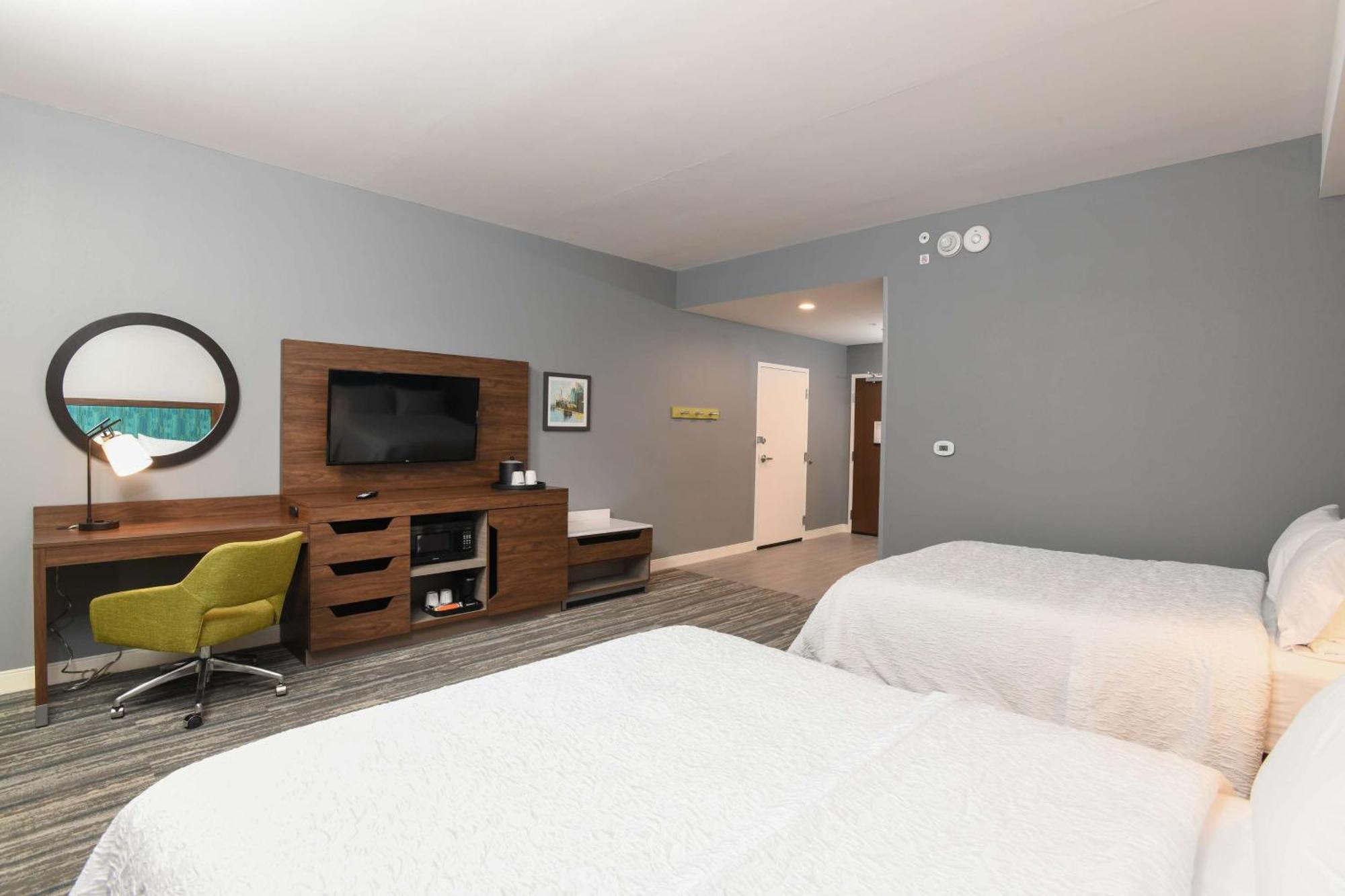 ווסט צ'סטר Hampton Inn & Suites Cincinnati Liberty Township מראה חיצוני תמונה