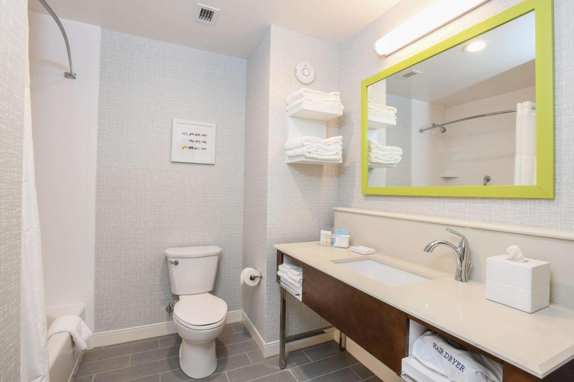 ווסט צ'סטר Hampton Inn & Suites Cincinnati Liberty Township מראה חיצוני תמונה