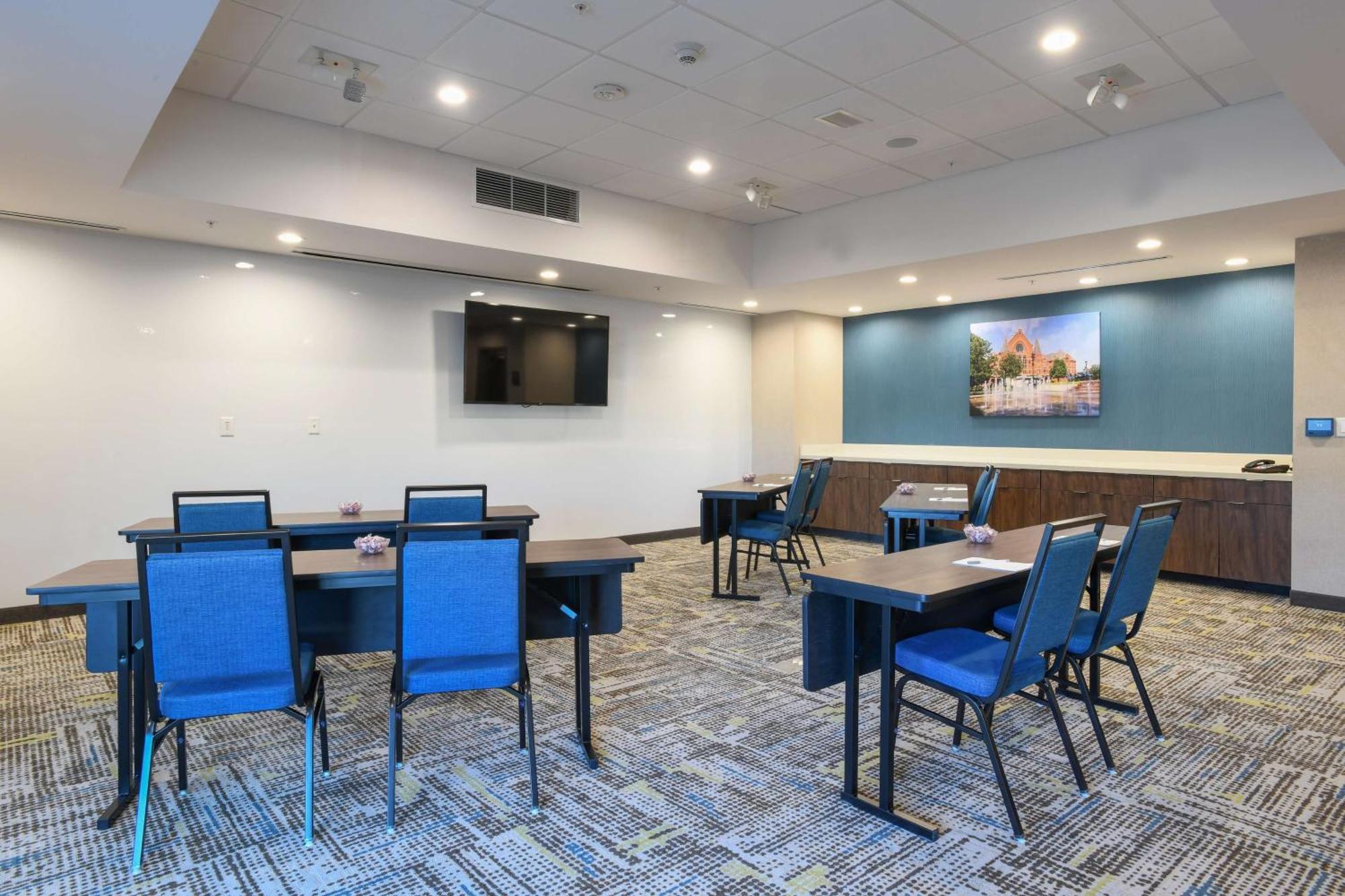 ווסט צ'סטר Hampton Inn & Suites Cincinnati Liberty Township מראה חיצוני תמונה