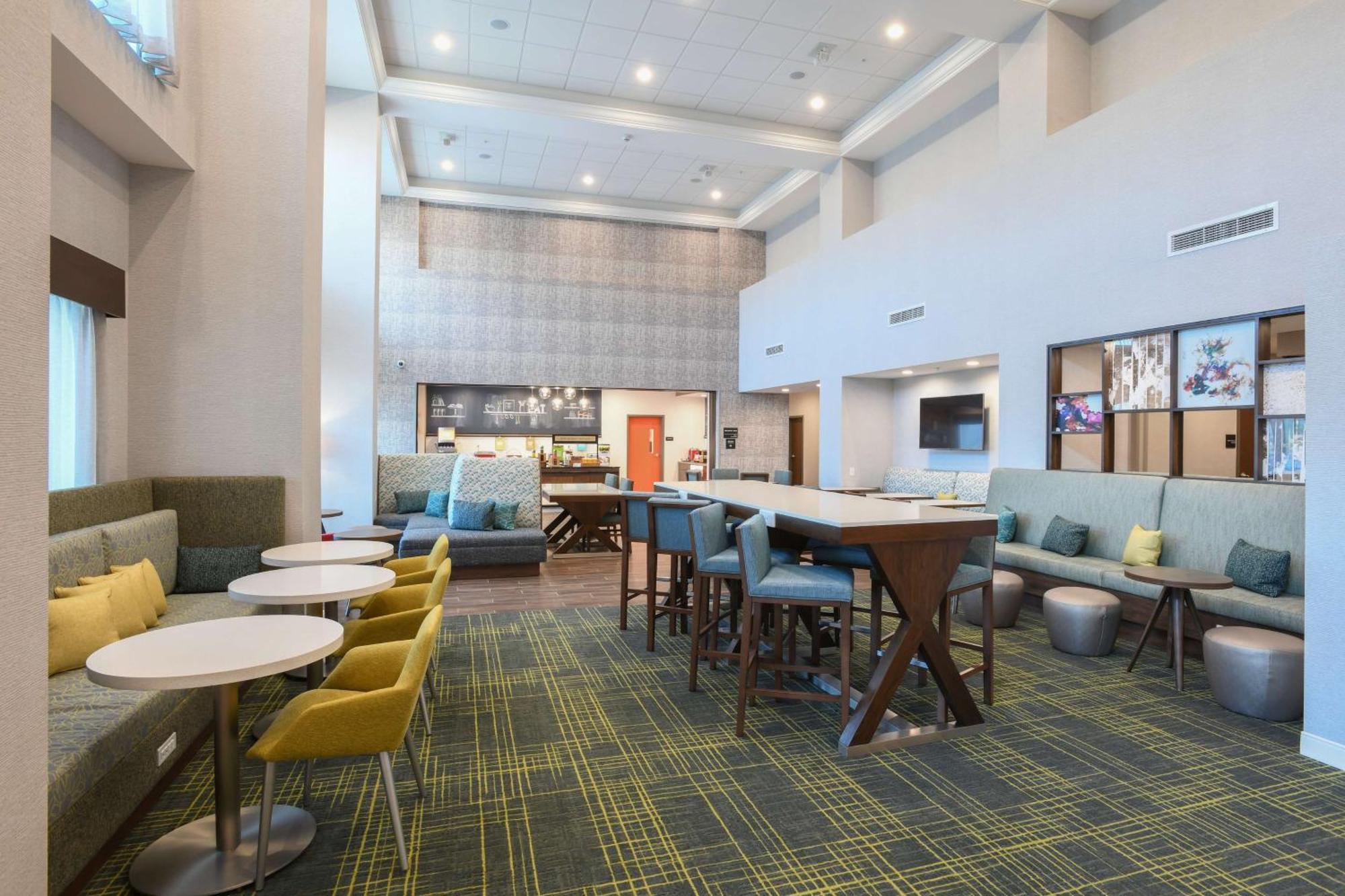ווסט צ'סטר Hampton Inn & Suites Cincinnati Liberty Township מראה חיצוני תמונה